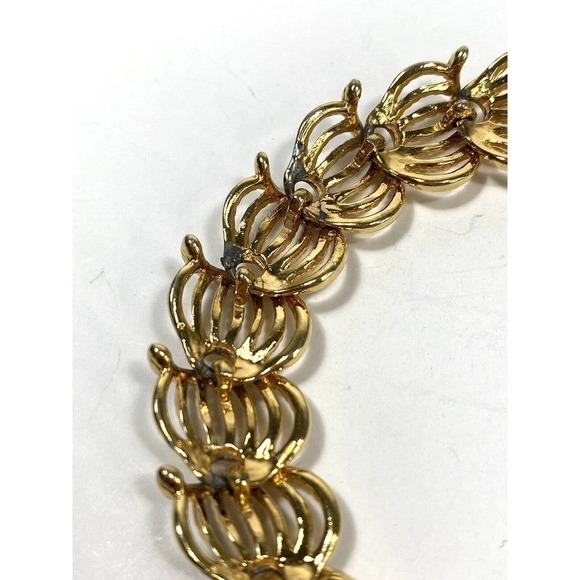 Monet Bracelet Linked Gold Tone 7” Estate Jewelry - Picture 8 of 12